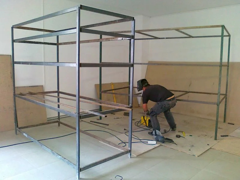 стеллаж из профиля